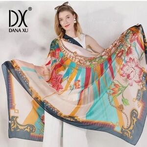 DANA XU 100% Mulberry
Silk Pashmina Summer Scarf